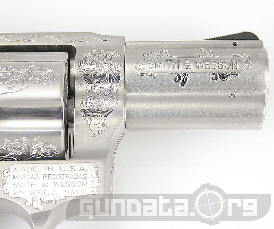 Smith and Wesson Custom Engraved Model 60 Photo 3